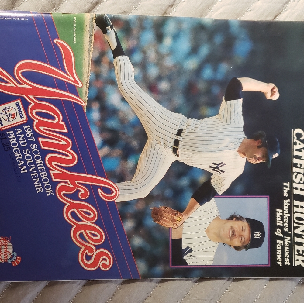 Yankees souvenir 1987 scorebook program